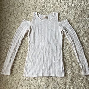 Hollister Open Shoulder Long Sleeve Top